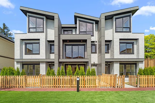 753 Edgar Ave, Coquitlam: a new 3-home multiplex with homes listed for sale